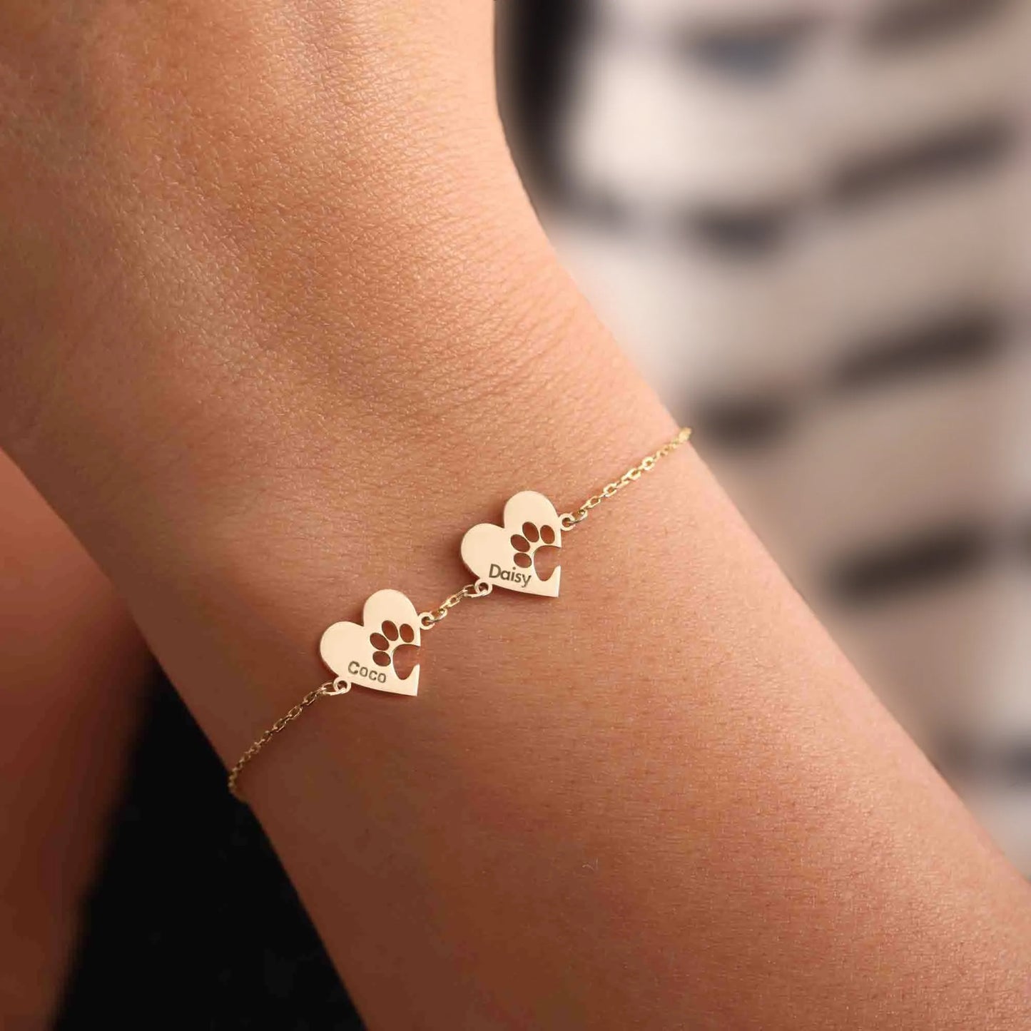 Pulsera personalizada con nombre y huella en forma de corazón